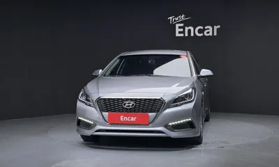 Hyundai Sonata 2017, 170117 км, за 5584.08 USD