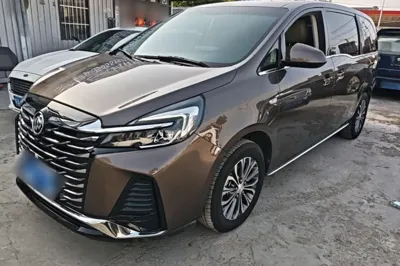 Buick GL8 · 2023 год