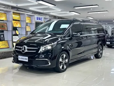 Mercedes-Benz V-Class · 2023 год