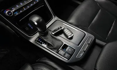 Hyundai Grandeur 2018, 114896 км, за 9120.53 USD - фото 9