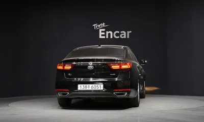 Kia K7 2016, 205670 км, за 3957.71 USD
