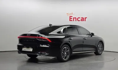 Hyundai Grandeur 2021, 30022 км, за 13121.96 USD