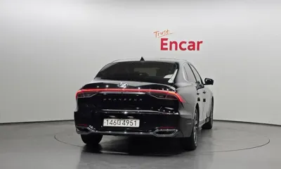 Hyundai Grandeur 2021, 30022 км, за 13121.96 USD