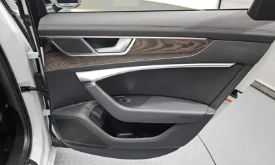 Audi A6 2020, 91771 км, за 18379.94 USD - фото 25