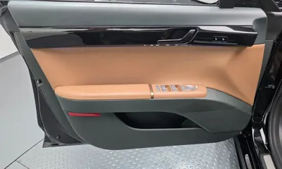 Hyundai Grandeur 2023, 35551 км, за 22252.86 USD - фото 24