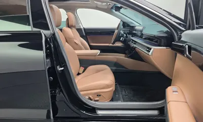 Hyundai Grandeur 2023, 35551 км, за 22252.86 USD - фото 26