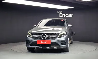 Mercedes-Benz GLC-Class 2018, 83782 км, за 17641.23 USD