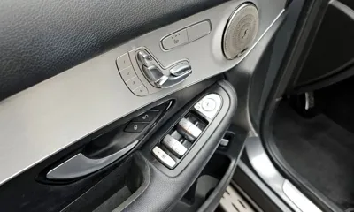 Mercedes-Benz GLC-Class 2018, 83782 км, за 17641.23 USD - фото 17