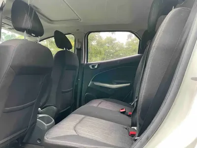 Ford EcoSport 2015, 73000 км, за 1368.06 USD