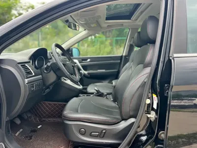 Haval H6 2017, 73000 км, за 2913.42 USD