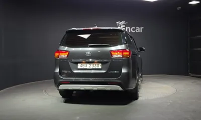 Kia Canival 2018, 90464 км, за 9035.95 USD