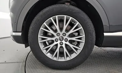 Genesis GV80 2023, 23562 км, за 29123.05 USD
