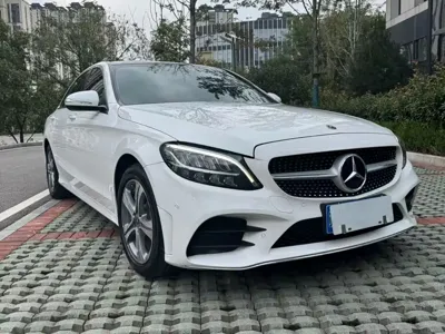 Mercedes-Benz C-Class 2019, 50000 км, за 20248.26 USD
