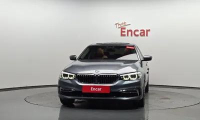 BMW 5-Series 2020, 60996 км, за 18051.73 USD