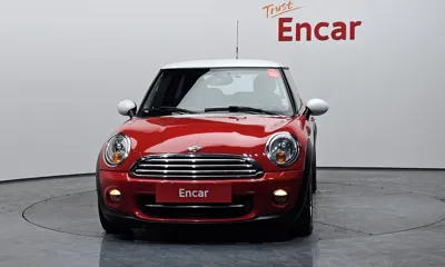 MINI Cooper 2012, 154976 км, за 2297.49 USD