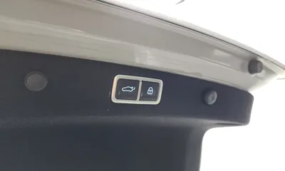 Hyundai Grandeur 2023, 47268 км, за 21465.14 USD - фото 27