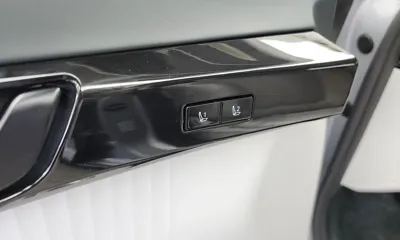 Hyundai Grandeur 2023, 47268 км, за 21465.14 USD - фото 35