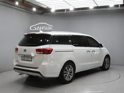 Kia Canival 2018, 247042 км, за 3903.2 USD