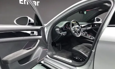 Porsche Panamera 2019, 35929 км, за 76708.03 USD - фото 10