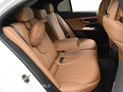 Mercedes-Benz E-Class 2025, 16318 км, за 39319.94 USD - фото 12