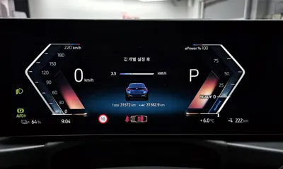 BMW i4 2024, 31572 км, за 33477.75 USD - фото 8