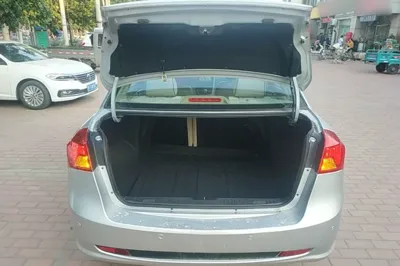 Buick Excelle 2015, 102300 км, за 3788 USD - фото 22
