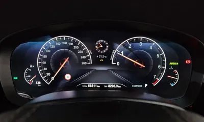 BMW 5-Series 2019, 56811 км, за 17941.88 USD - фото 8