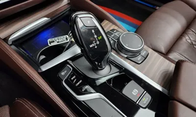 BMW 5-Series 2019, 56811 км, за 17941.88 USD - фото 9