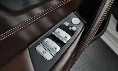 BMW 5-Series 2019, 56811 км, за 17941.88 USD - фото 29