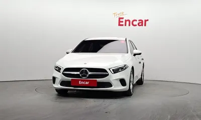 Mercedes-Benz A-Class 2020, 29328 км, за 12913.9 USD