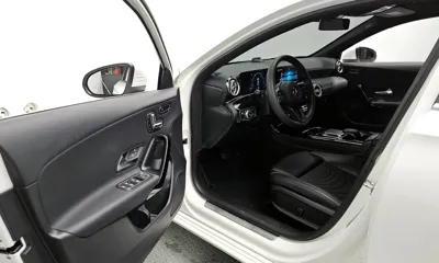 Mercedes-Benz A-Class 2020, 29328 км, за 12913.9 USD - фото 10