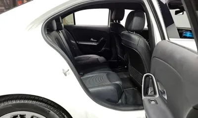 Mercedes-Benz A-Class 2020, 29328 км, за 12913.9 USD - фото 12