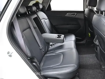 Kia Sportage 2022, 72068 км, за 14569.52 USD - фото 12