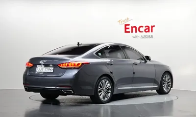 Hyundai Genesis 2014, 71254 км, за 8336.62 USD