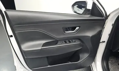 Hyundai Kona 2023, 67574 км, за 18697.08 USD - фото 24