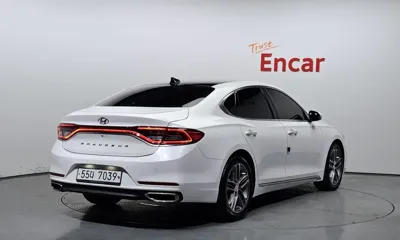 Hyundai Grandeur 2019, 96720 км, за 10181.29 USD