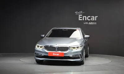 BMW 5-Series 2019, 84685 км, за 18117.37 USD