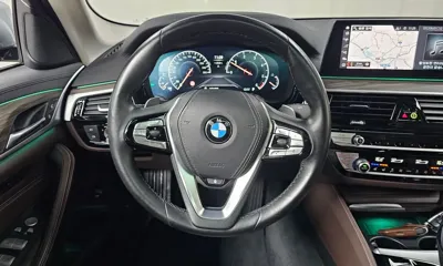 BMW 5-Series 2019, 84685 км, за 18117.37 USD - фото 12