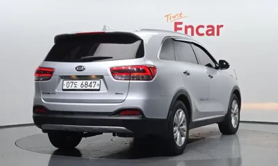 Kia Sorento 2017, 123904 км, за 7070.51 USD