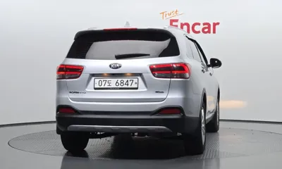 Kia Sorento 2017, 123904 км, за 7070.51 USD