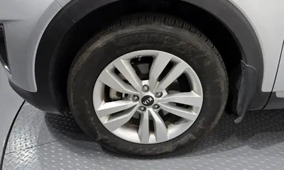 Kia Sorento 2017, 123904 км, за 7070.51 USD
