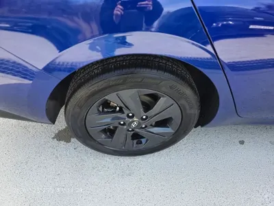 Hyundai Avante 2023, 124000 км, за 65046.9 USD