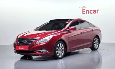 Hyundai Sonata · 2013 год
