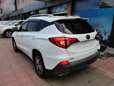 BYD Song 2017, 96100 км, за 3369.56 USD
