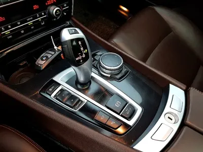 BMW Gran Turismo 2017, 238316 км, за 5464.49 USD - фото 12