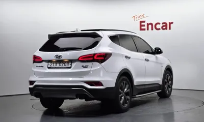 Hyundai Santafe 2017, 65967 км, за 10986.15 USD