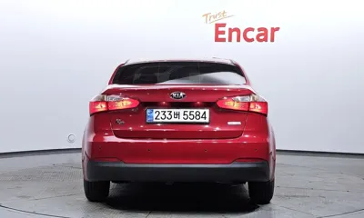 Kia K3 2014, 85359 км, за 3640.38 USD