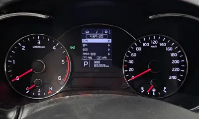 Kia K3 2014, 85359 км, за 3640.38 USD - фото 8