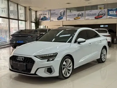 Audi A3 · 2022 год