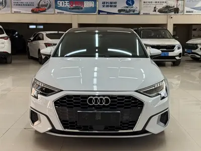 Audi A3 2022, 51000 км, за 20570.53 USD